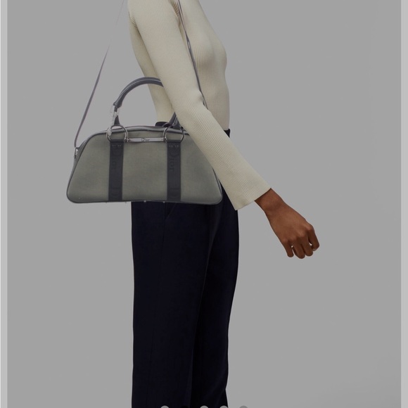 Christian Dior Bowler Bag Authenticated by The Real Real - Picture 5 of 9